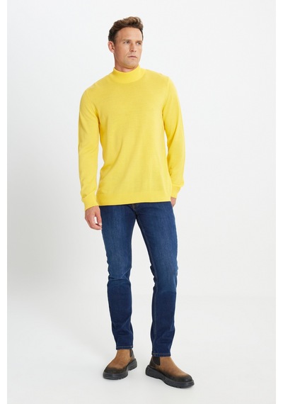 AC&Co / Altınyıldız Classics Erkek Sarı Standart Fit Normal Kesim Yarım Balıkçı Yaka Triko Sarı AC&Co / Altınyıldız Classics Erkek Sarı Standart Fit Normal Kesim Yarım Balıkçı Yaka Triko Sarı