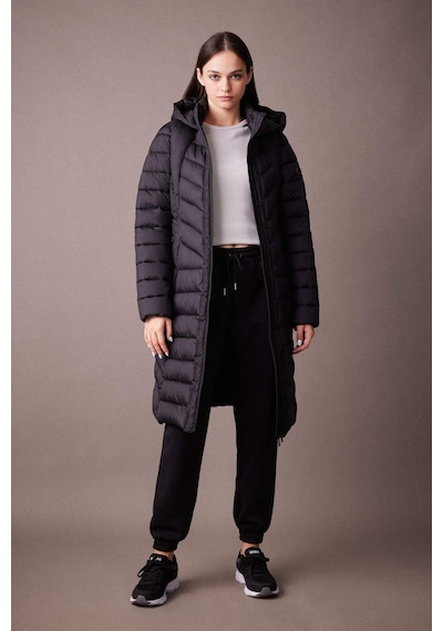 DeFactoFit Su İtici Uzun Şişme Mont Parka Kapüşonlu Slim Fit Dar Kesim Kapitoneli Fermuarlı Cepli A1556AX24WNBK81 Siyah DeFactoFit Su İtici Uzun Şişme Mont Parka Kapüşonlu Slim Fit Dar Kesim Kapitoneli Fermuarlı Cepli A1556AX24WNBK81 Siyah