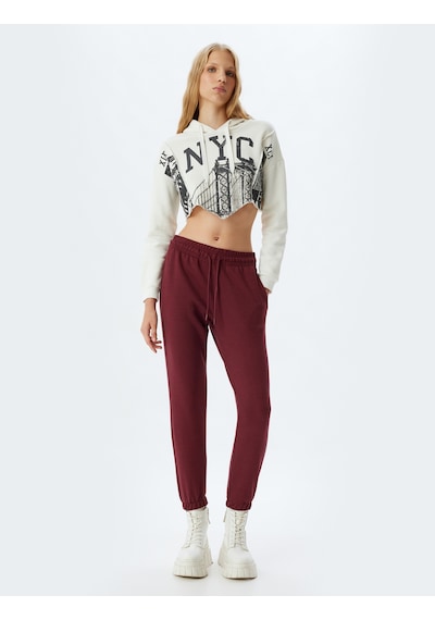 Koton Jogger Eşofman Altı Cep Detaylı Beli Bağcıklı Nervürlü Rahat Kalıp Bordo 5wal40026ık Bordo Koton Jogger Eşofman Altı Cep Detaylı Beli Bağcıklı Nervürlü Rahat Kalıp Bordo 5wal40026ık Bordo