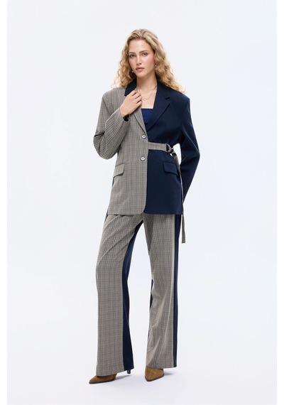 Ekose Garnili Kuşak Detaylı Oversize Blazer Ceket Lacivert Lacivert