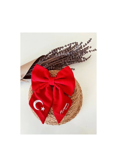 Türk Bayrağı Ve Atatürk İmza Motifli Fiyonk Toka - Kırmızı Kırmızı