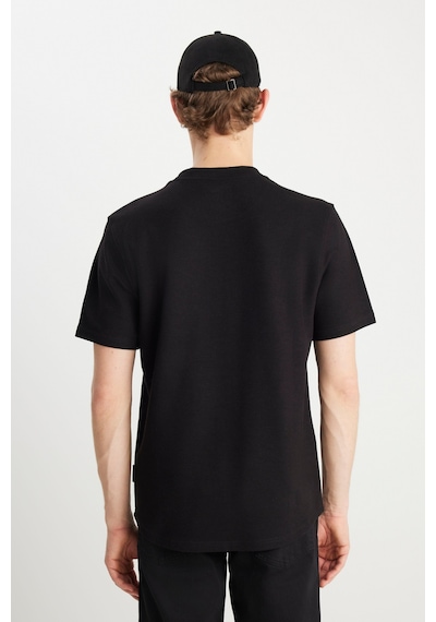 Relaxed Fit Geniş Kesim Bisiklet Yaka Siyah Dokulu Basic Tişört Siyah