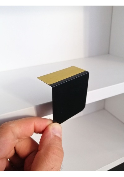 10 Adet Silinebilir Karatahta Siyah Etiket 5 x 5 CM Dik Yapışkanlı