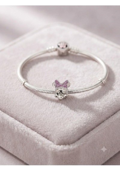 Kadın Minnie Mouse Model Taşlı Gümüş Charm