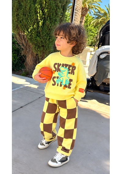Elzo Collection Erkek Çocuk Sarı Yazı Ve Figür Baskılı Sweatshirt Damalı 3iplik Eşofman Alt Üst Takım Çok Renkli Elzo Collection Erkek Çocuk Sarı Yazı Ve Figür Baskılı Sweatshirt Damalı 3iplik Eşofman Alt Üst Takım Çok Renkli