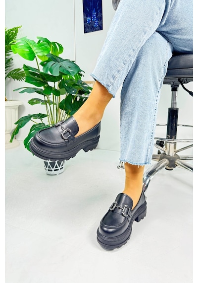 Günlük Kadın Loafer V Tokalı Kalın Topuklu Tırtıklı Tabanlı Oval Burunlu Makosen Ayakkabı 7455 - 7453 7453-siyahcilt Günlük Kadın Loafer V Tokalı Kalın Topuklu Tırtıklı Tabanlı Oval Burunlu Makosen Ayakkabı 7455 - 7453 7453-siyahcilt