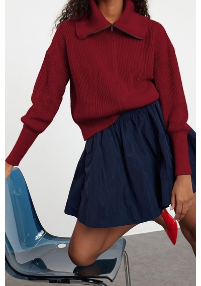 Ersefa Kadın Modern Tarz Oversize Devrik Yaka Regular Triko Hırka Bordo