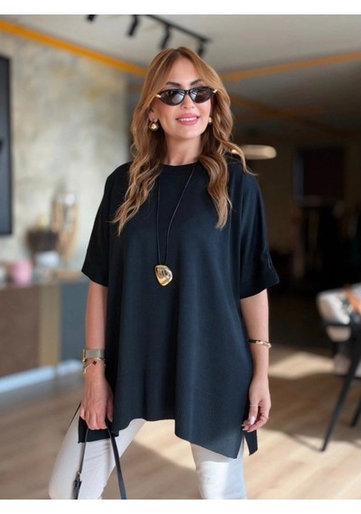 Zennamoda Kadın Bisiklet Yaka Kısa Yarasa Kollu Yanları Yırtmaçlı Oversize Dökümlü Merserize Bluz Siyah Zennamoda Kadın Bisiklet Yaka Kısa Yarasa Kollu Yanları Yırtmaçlı Oversize Dökümlü Merserize Bluz Siyah