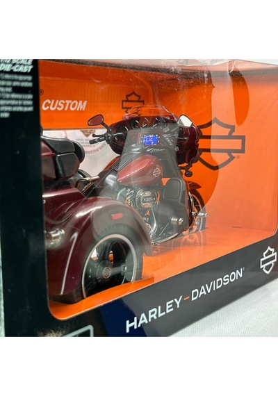 Harley Dav. 2021 Cvo Tri Glide 1:12 Diecast Motosiklet Model Lisanslı