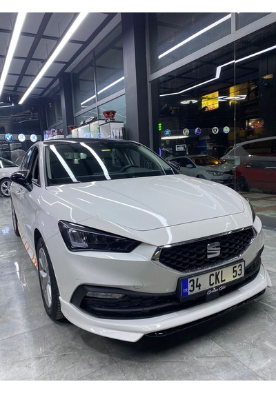 Seat Leon Mk4 Ön Ek Plastik Uyumlu