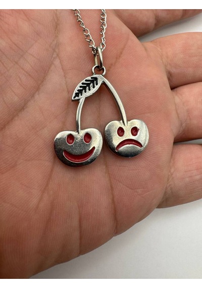 Sad & Happy Cherry Unisex Kolye Mutlu Ve Mutsuz Kiraz Figürlü Tasarım Çok renkli