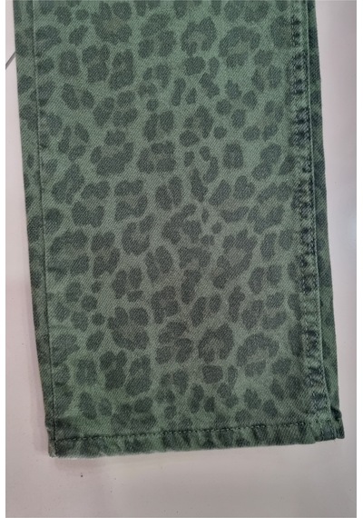 Uğur Bebe Kız Çocuk Yeşil Leopar Desenli Geniş Paça Kot Pantolon Ayarlanabilir Bel, Modern Bol Paça, Şık Günlük Kanvas Pantolon Yeşil Yeşil Uğur Bebe Kız Çocuk Yeşil Leopar Desenli Geniş Paça Kot Pantolon Ayarlanabilir Bel, Modern Bol Paça, Şık Günlük Kanvas Pantolon Yeşil Yeşil