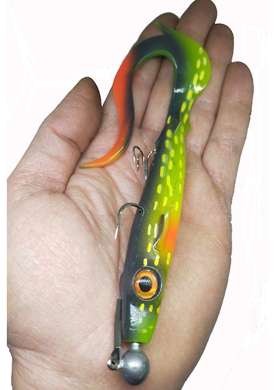 Shock Tail 19 Cm Üçlü İğne No:6 Çelik Tel Modifiyeli Hazır Zokalı Silikon Yem 26 Gr