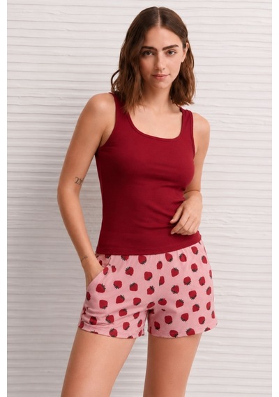 Nisanca Kadın Çilek Desenli Şortlu Pijama Takımı Bordo Basic Atletli Ev Giyim- Rahat Yazlık Takım