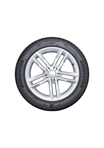 Hankook 235/45 R17 97W XL Ventus Prıme 4 K135 Yaz Lastiği 2025