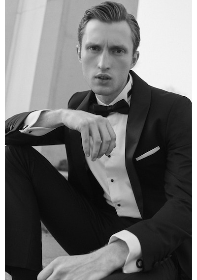 Ac&Co / Altınyıldız Classics Erkek Sıyah Slim Fit Dar Kesim Mono Yaka Balıksırtı Desenli Smokin Damatlık Sıyah Siyah Ac&Co / Altınyıldız Classics Erkek Sıyah Slim Fit Dar Kesim Mono Yaka Balıksırtı Desenli Smokin Damatlık Sıyah Siyah