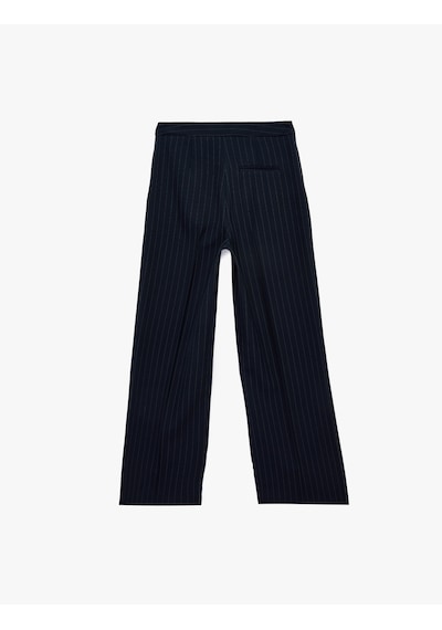Koton Yüksek Bel Regular Fit Geniş Paça Çizgili Kumaş Pantolon Lacivert Çizgili 6sak40305uw 7s2 Koton Yüksek Bel Regular Fit Geniş Paça Çizgili Kumaş Pantolon Lacivert Çizgili 6sak40305uw 7s2