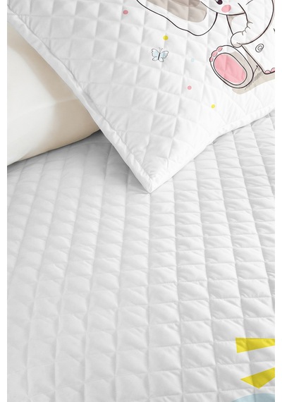 Evimde Bambaşka Fil Pembe Kız Çocuk Pike Takımı - Sevimli Bulut Bebek Odası Mevsimlik Yatak Örtüsü - 160x220 CM Evimde Bambaşka Fil Pembe Kız Çocuk Pike Takımı - Sevimli Bulut Bebek Odası Mevsimlik Yatak Örtüsü - 160x220 CM