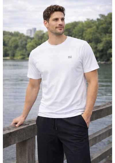 Akt T-shirt Beyaz
