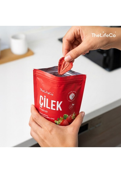 Thelifeco Freeze Dried - Dondurularak Kurutulmuş Dilim Çilek 3'lü Paket 45 G