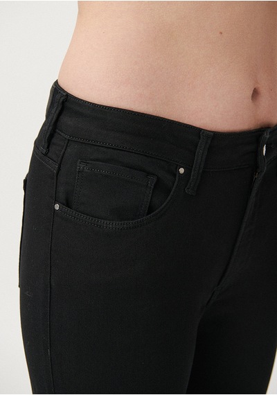 Mavi - Marli Casual Siyah Jean Pantolon 101339-85945 Siyah