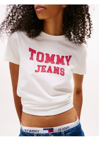 Tommy Jeans Tjw Normal Kesim Kolej Stili Kadın T-shirt Dw0dw21966ybl Beyaz