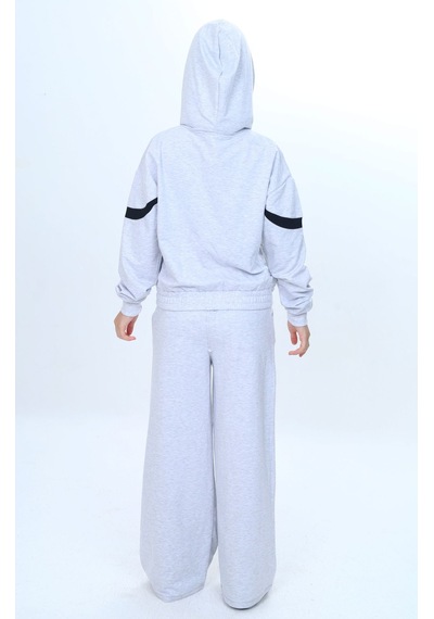 Kız Çocuk %100 Pamuk Garnili Kapüşonlu Fermuarlı Oversize Alt&üst Trend Eşofman Takımı-315-eşt-0003 Gri Kız Çocuk %100 Pamuk Garnili Kapüşonlu Fermuarlı Oversize Alt&üst Trend Eşofman Takımı-315-eşt-0003 Gri