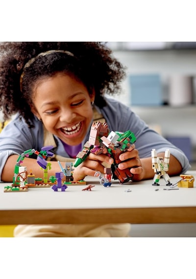 LEGO Minecraft 21176 Dungeons Orman Yaratığı 489 Parça