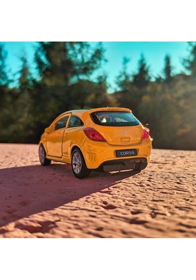 Welly Opel Corsa 1/36 Ölçek 12Cm Diecast Model Araba Çek Bırak