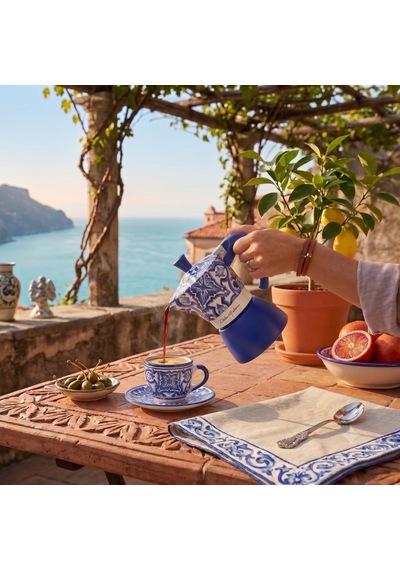 Bialetti Dolce Gabbana Akdeniz Mavisi 4 Cup Indüksiyon Moka Pot