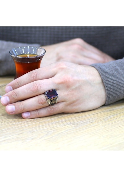 Baget Kesim Kırmızı Zirkon Taşlı Yanları Gotik Süslemeli 925 Ayar (537174758)