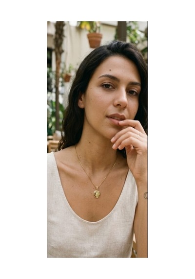 Lunarie Y Harfli Madalyon Kolye 14k Gold Kararmaz Çelik Zirkon Altın