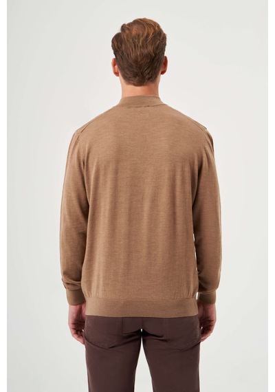 Bisse Camel Yarım Balıkçı Yaka Fermuar Detaylı Jakarlı Erkek Triko Tr23k23208 D70 CAMEL