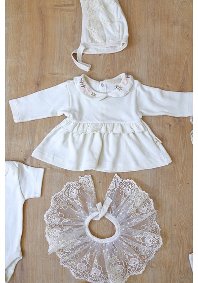 Sitilin Kız Bebek Dantelli 10'lu Hastane Çıkışı Seti %100 Pamuk Natural Kundak Battaniyeli Lüks Set Stl7256 Ekru