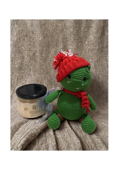 Rüwüzel Amigurumi Dinozor & Vanilya Kokulu Mum Yılbaşı Hediye Seti Açık Yeşil