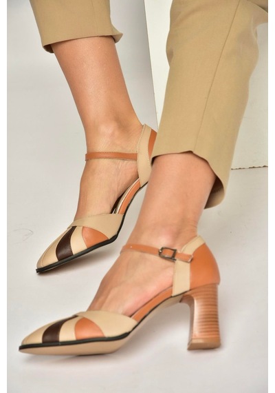 Fox Shoes Y398360103 Ten Hakiki Deri Kalın Topuklu Kadın Terlik Ten