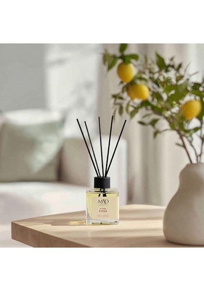 Mona Rosa Ortam Kokusu Elma, Gül Ve Paçuli İle Canlandırıcı Ve Romantik Bir Atmosfer-bambu Çubuklu 120 Ml Abundance Prosperity Mona Rosa Ortam Kokusu Elma, Gül Ve Paçuli İle Canlandırıcı Ve Romantik Bir Atmosfer-bambu Çubuklu 120 Ml Abundance Prosperity