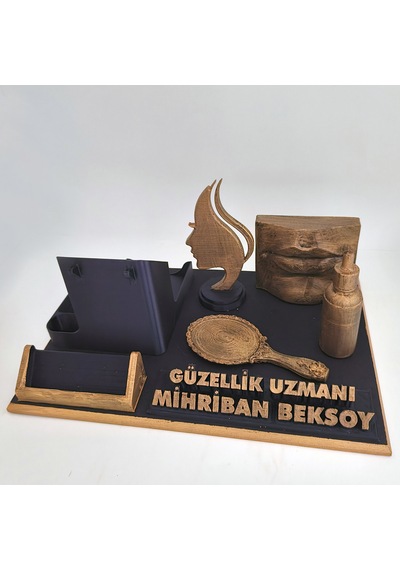 Kişiye Özel Güzellik Uzmanı Masa İsimliği Ve Kartvizitlik Gold - Siyah