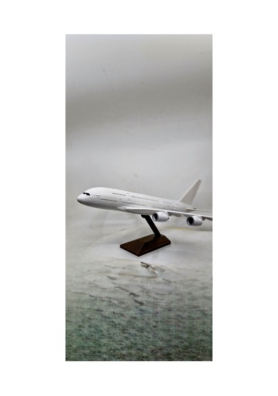Airbus 380 Maket 36 Cm Boy 40 Cm Kanat Genişliği Beyaz