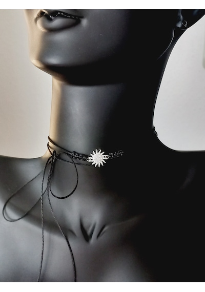 Gümüş Güneş Şans Çarkı Siyah İp Tasarım Kadın Choker Kolye Gümüş Güneş Şans Çarkı Siyah İp Tasarım Kadın Choker Kolye