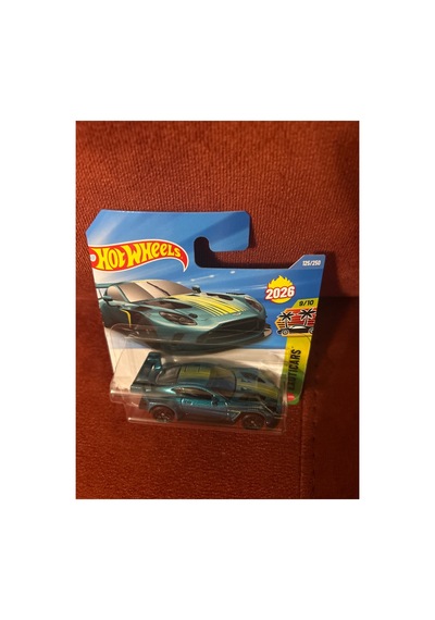 Hotwheels 2026 Serisi 2024 Aston Martın Vantage Gt3 Çok Renkli