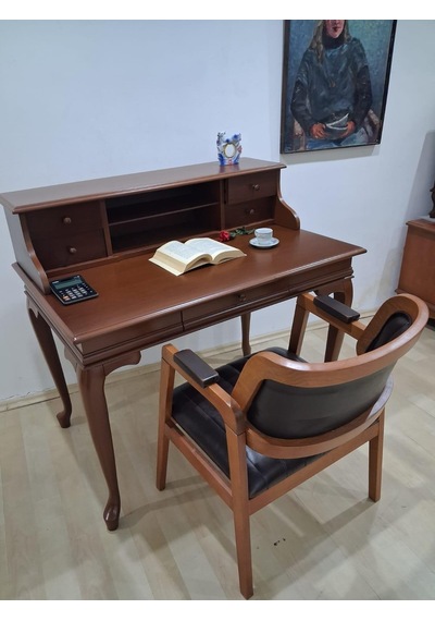 Çalışma Masa 90660 Klasik Takım Dilimli Sandaly Lüks Klasik Ceviz Renk Model Kahverengi Çalışma Masa 90660 Klasik Takım Dilimli Sandaly Lüks Klasik Ceviz Renk Model Kahverengi