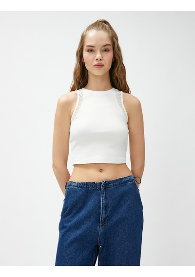 Koton Crop Atlet Halter Yaka File Detaylı Pamuklu Ekru 3sal30192ık Ekru