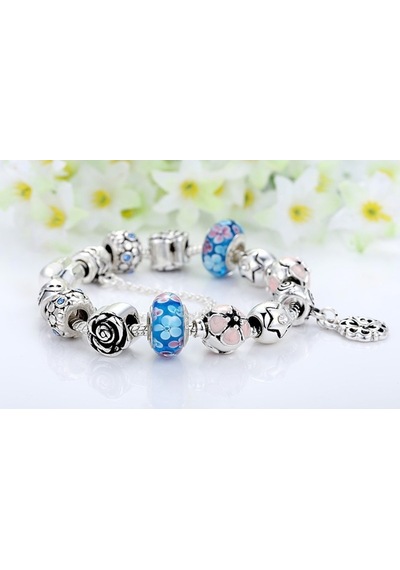 Tarz, Yeni Trend, Mavi Taşlı Charm Bileklik, Ahşap Kutu Içerisinde, Yeni Yıl, Yılbaşı Hediye Mavi Taşlı Mavi Taşlı Tarz, Yeni Trend, Mavi Taşlı Charm Bileklik, Ahşap Kutu Içerisinde, Yeni Yıl, Yılbaşı Hediye Mavi Taşlı Mavi Taşlı
