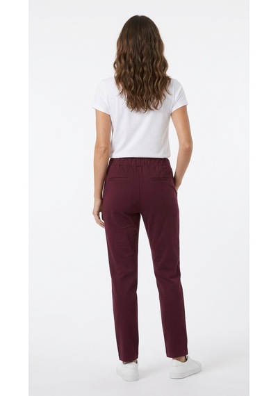 Neden Tekstil Kadın Bordo Jogger Rahat Kesim Pantolon