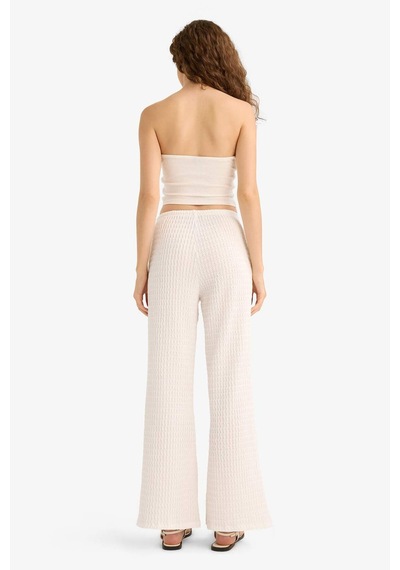 Defacto Wide Leg Cepli Normal Bel Standart Boy Bürümcük Pantolon F7659ax25auwt32 Beyaz