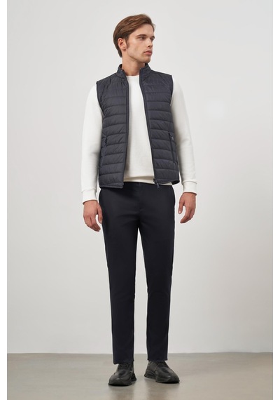 İmza Koyu Lacivert Kapitone Dik Yaka Düz Garnisiz-biyesiz Slim Fit Yelek 1009245150 Koyu Lacivert İmza Koyu Lacivert Kapitone Dik Yaka Düz Garnisiz-biyesiz Slim Fit Yelek 1009245150 Koyu Lacivert