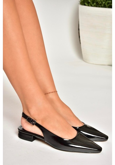 Fox Shoes U404602208 Siyah Rugan Alçak Topuklu Kadın Ayakkabı Siyah