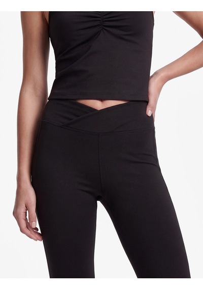 Koton Slim Fit Yüksek Bel İspanyol Paça Spor Tayt Siyah 7wak40103nk