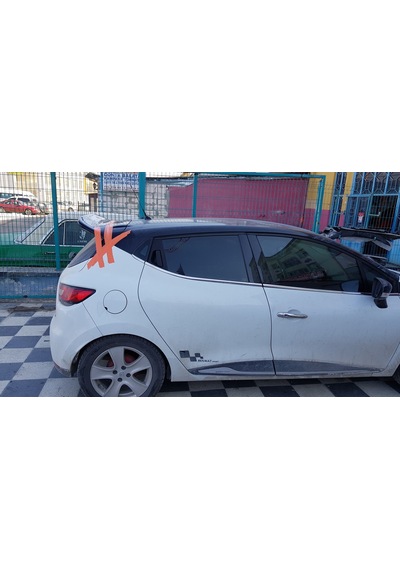 Clio 4 Spoon Spoiler----Fibersan Tuning
